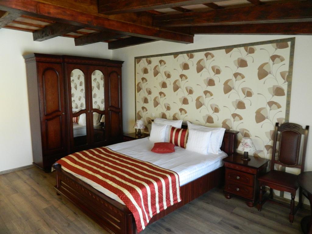Schassburger Tor Hotel Sighişoara Værelse billede